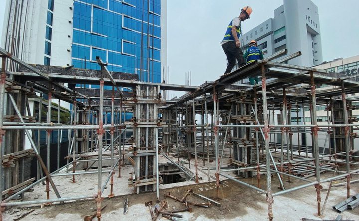 Giá vật liệu xây dựng tăng mạnh: Người dân, doanh nghiệp chật vật xoay xở